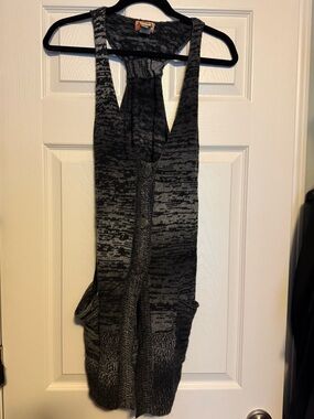 Mudd Black and White Marled Knit Sleeveless Vest